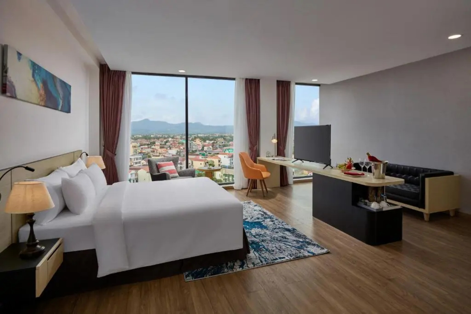 KHáCH SạN SAM QUảNG BìNH