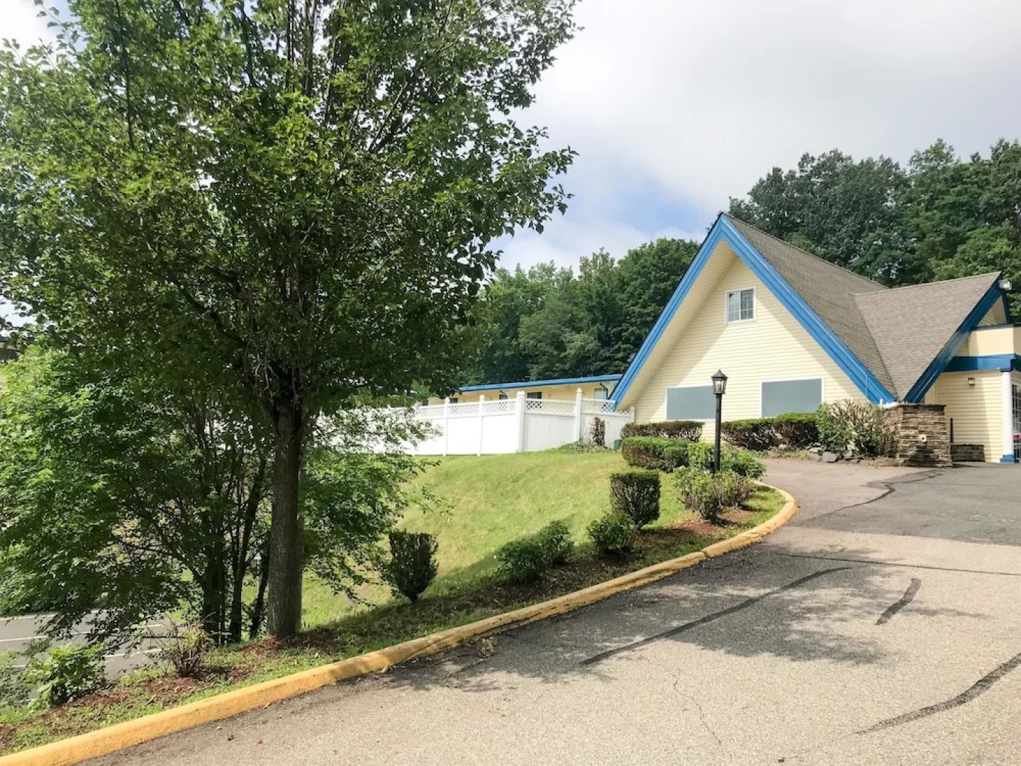Motel 6 Holyoke MA