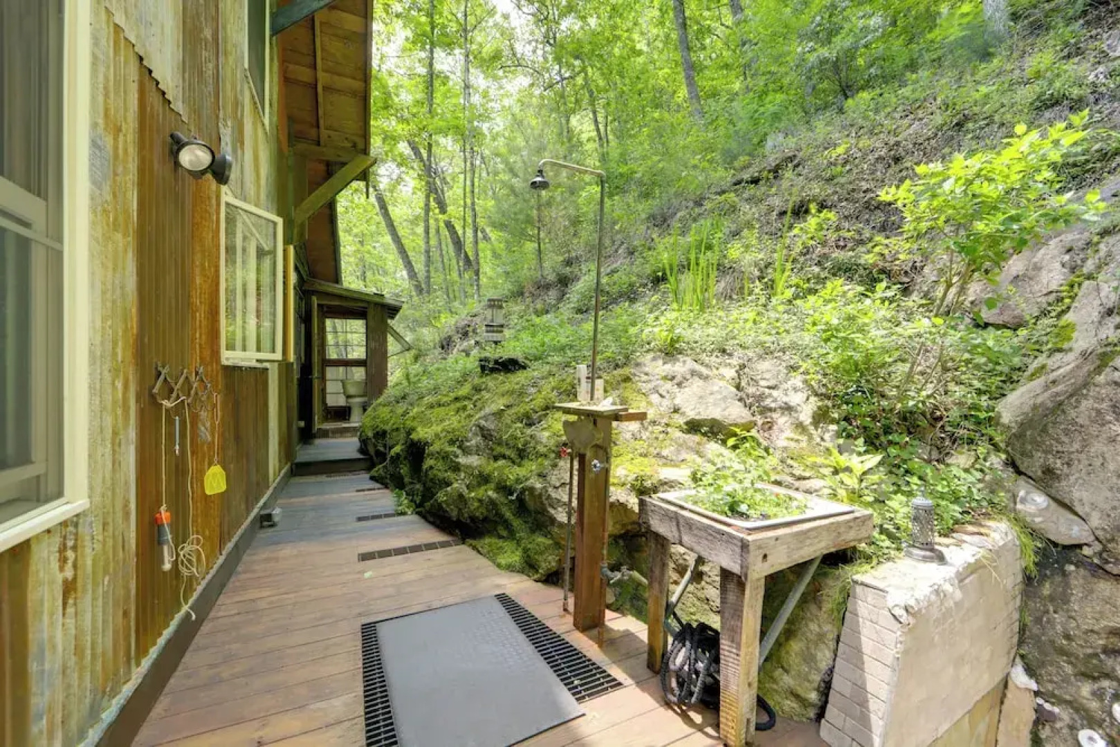 Waterfall Views - 'blue Ghost' Cabin in Cullowhee!