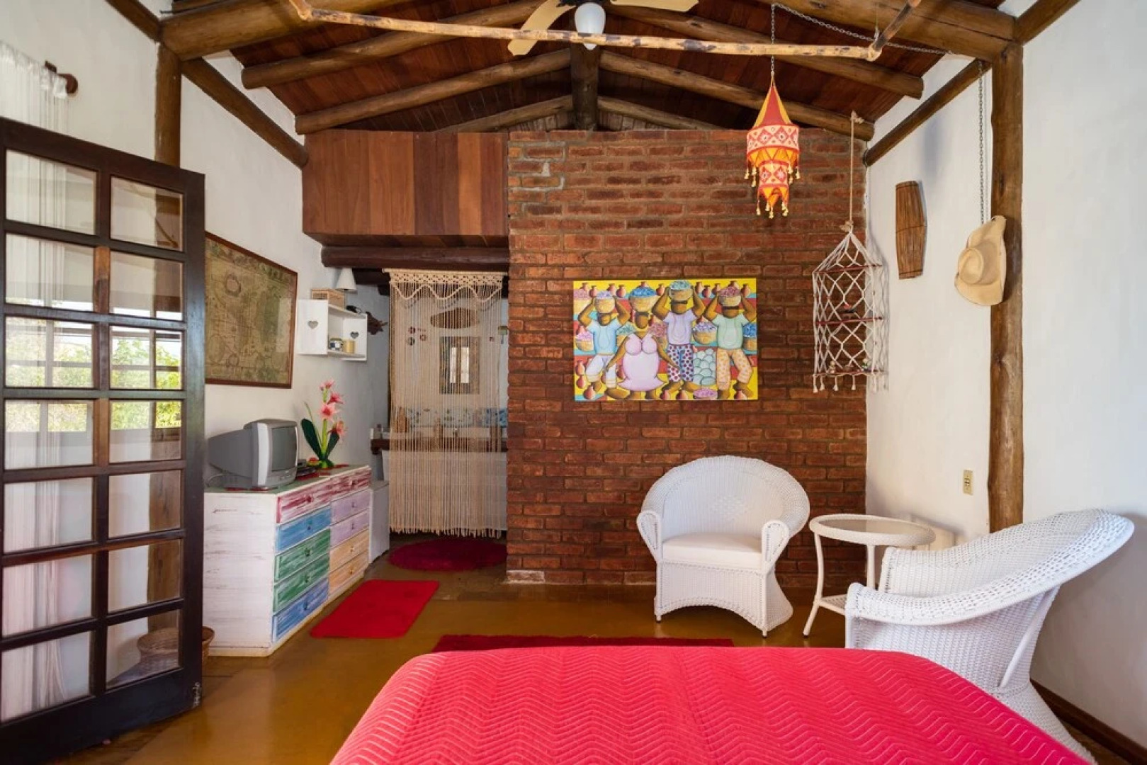 Em condomínio fechado com segurança: Vila do Outeiro