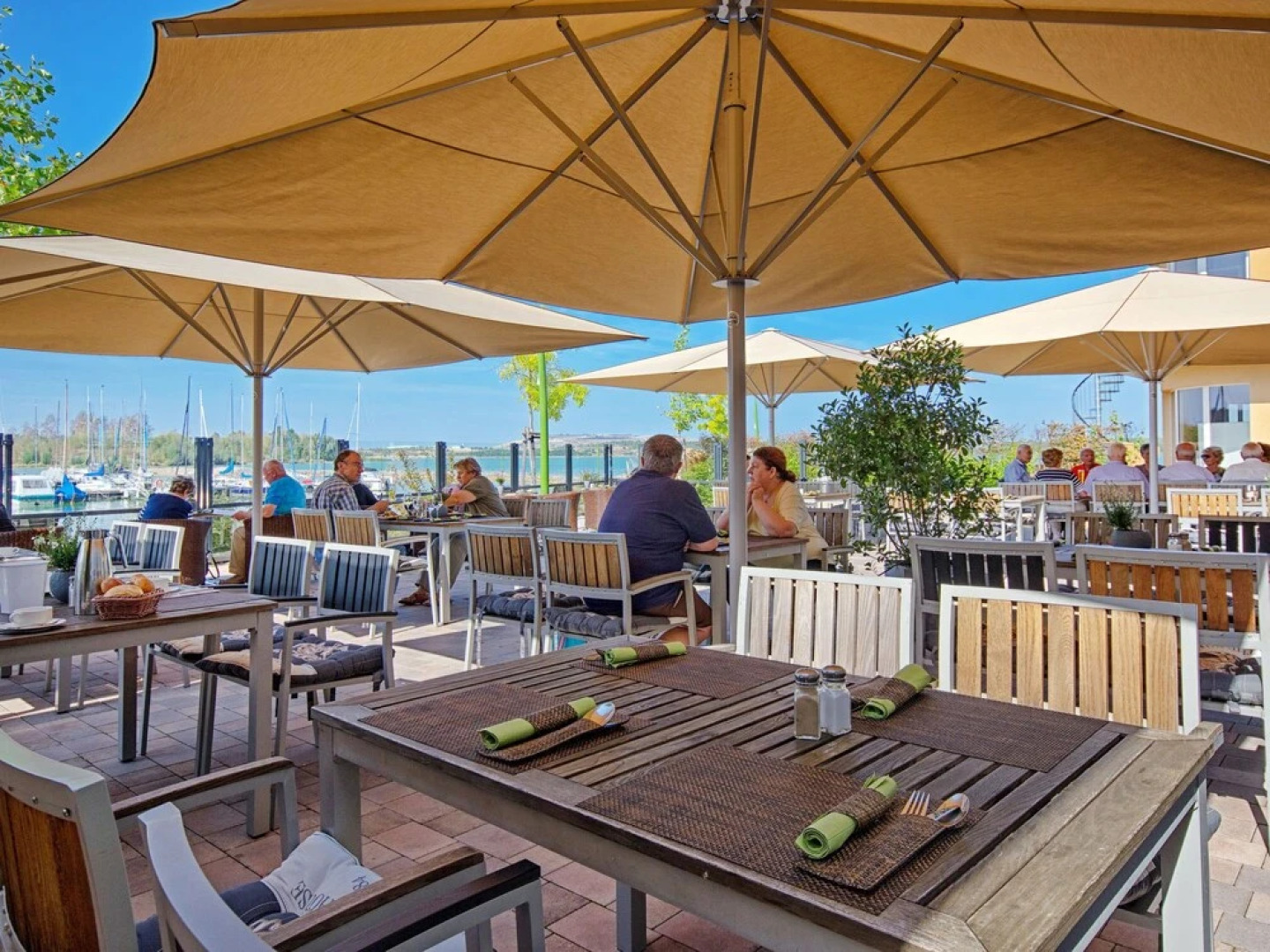 Kapit Nskaj te Gro p sna