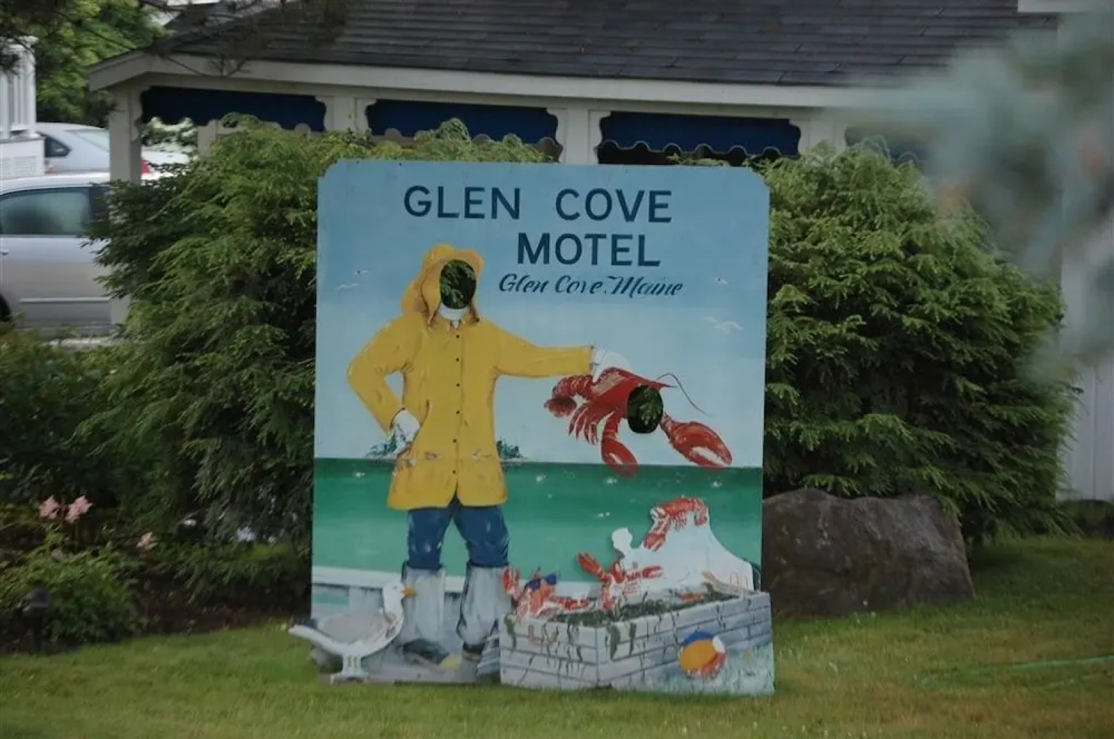 Glen Cove Inn & Suites