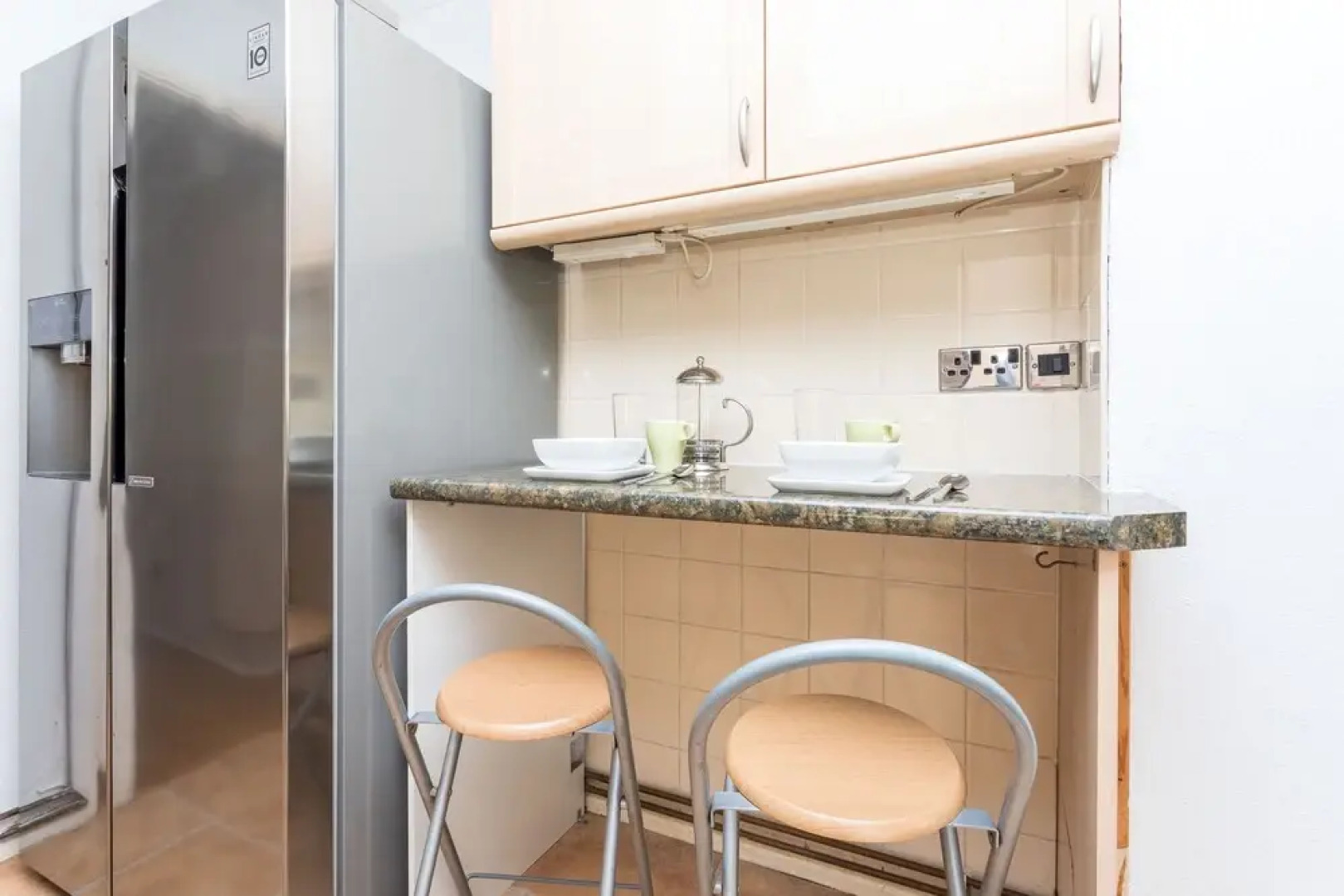 Fabulous 3-bed House, Close to Station