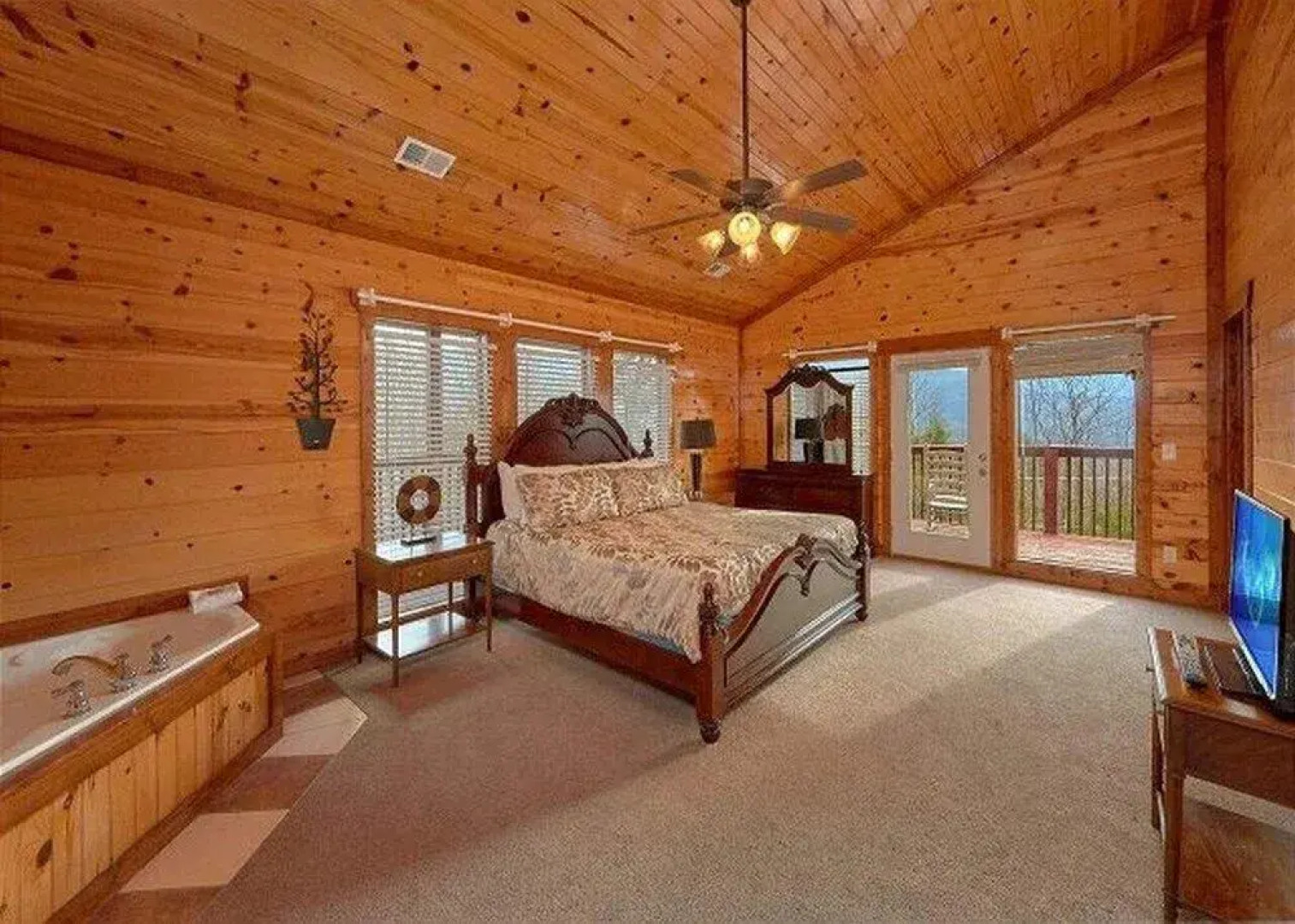 Pinnacle Pool View Lodge #625