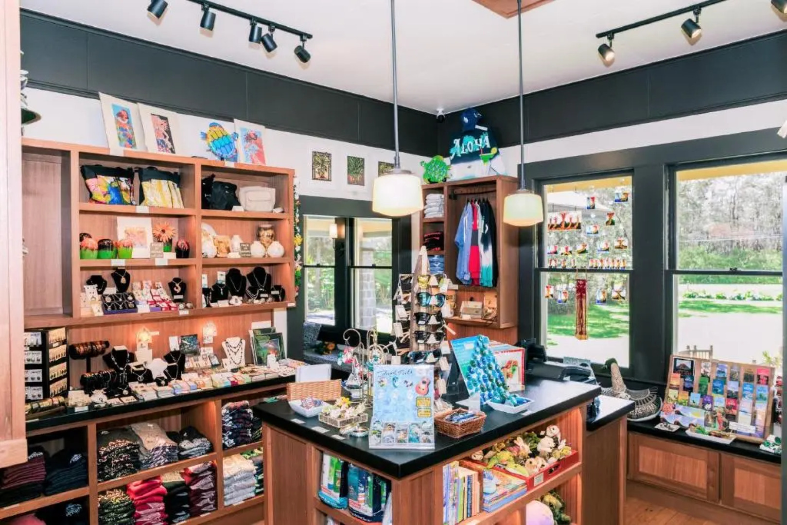 Kilauea Lodge and Restaurant