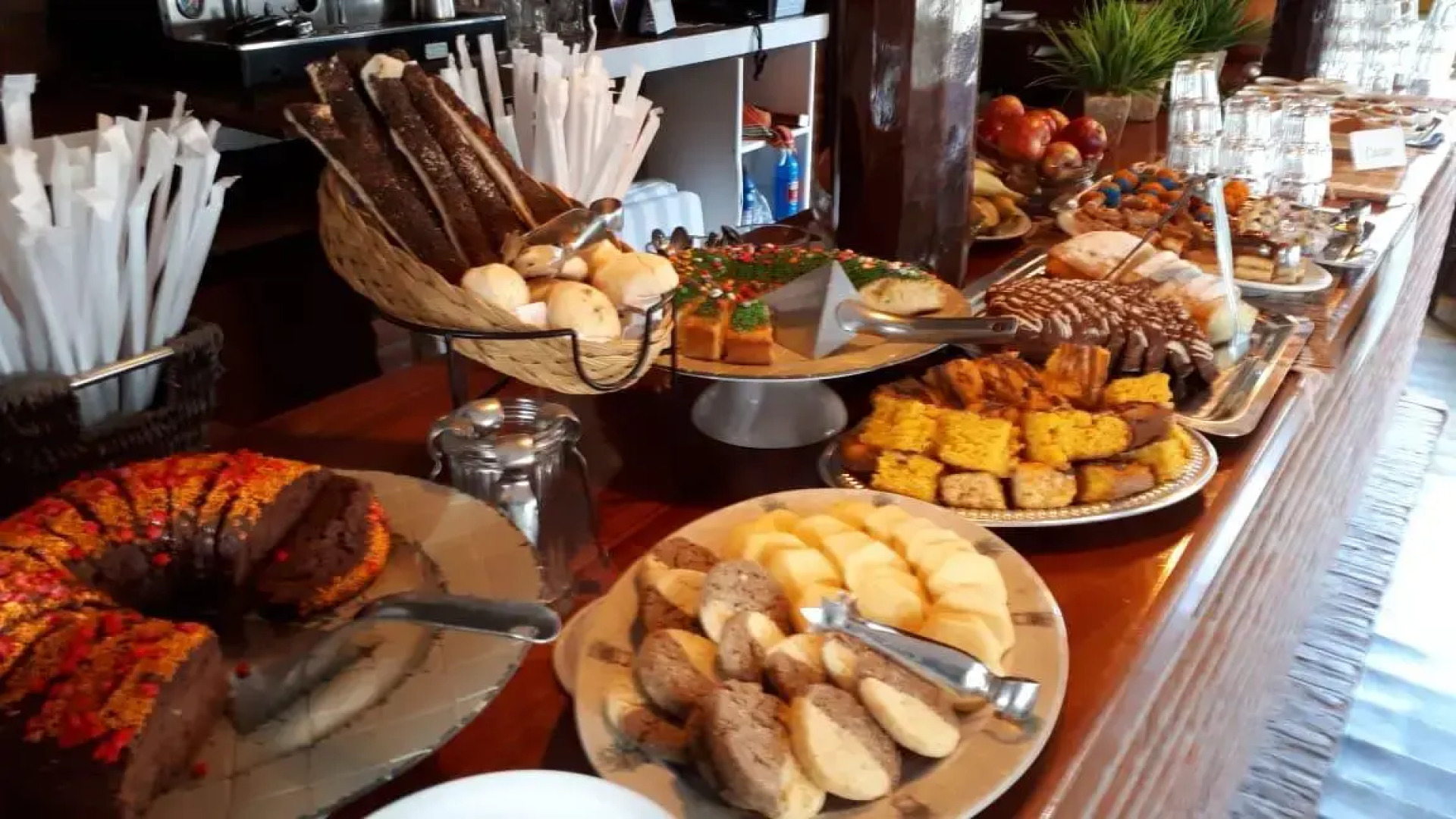 Rey del Bosque Apart Hotel