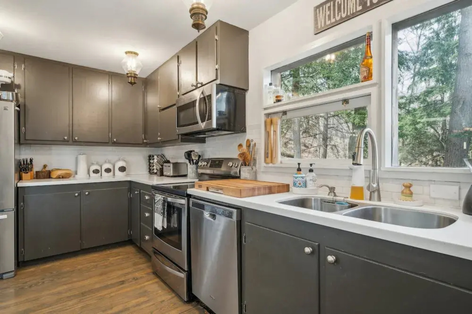 Serene Architect-designed Vermont Chalet 4 Bedroom Home