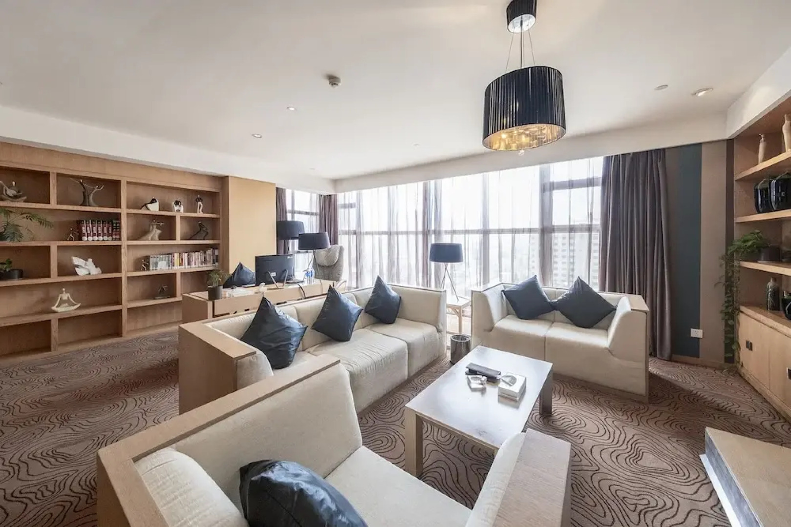 Luoyang Christian's Hotel