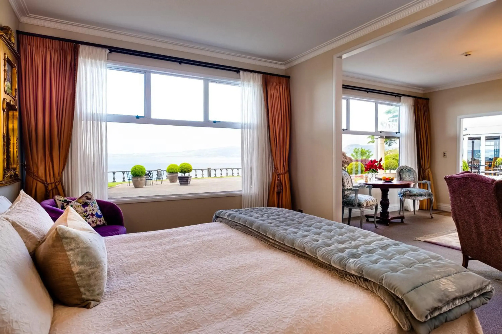 On The Point - Lake Rotorua