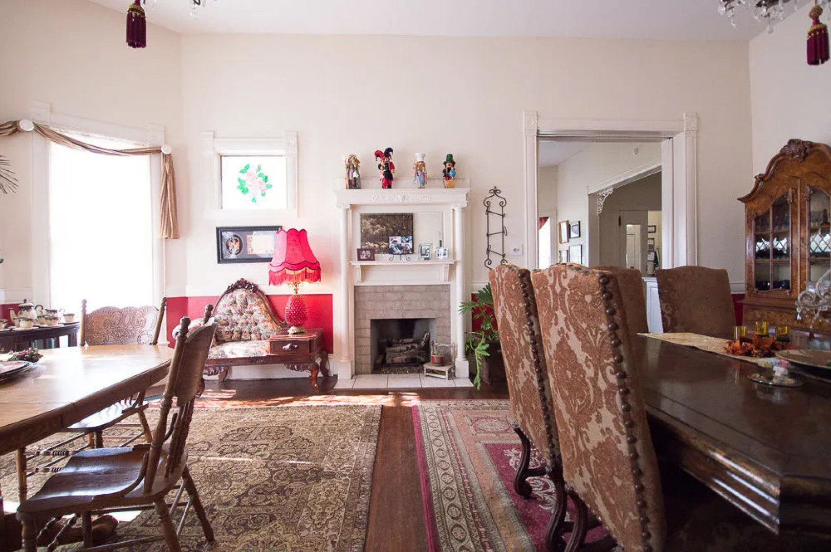 Munzesheimer Manor Bed & Breakfast