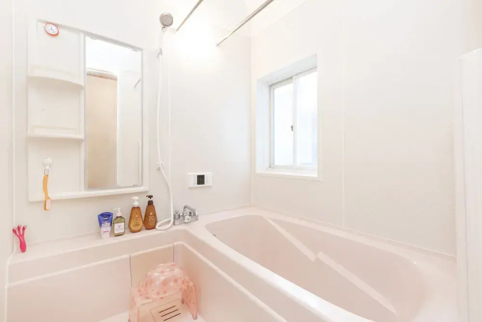 Abbey Road Inn Seika