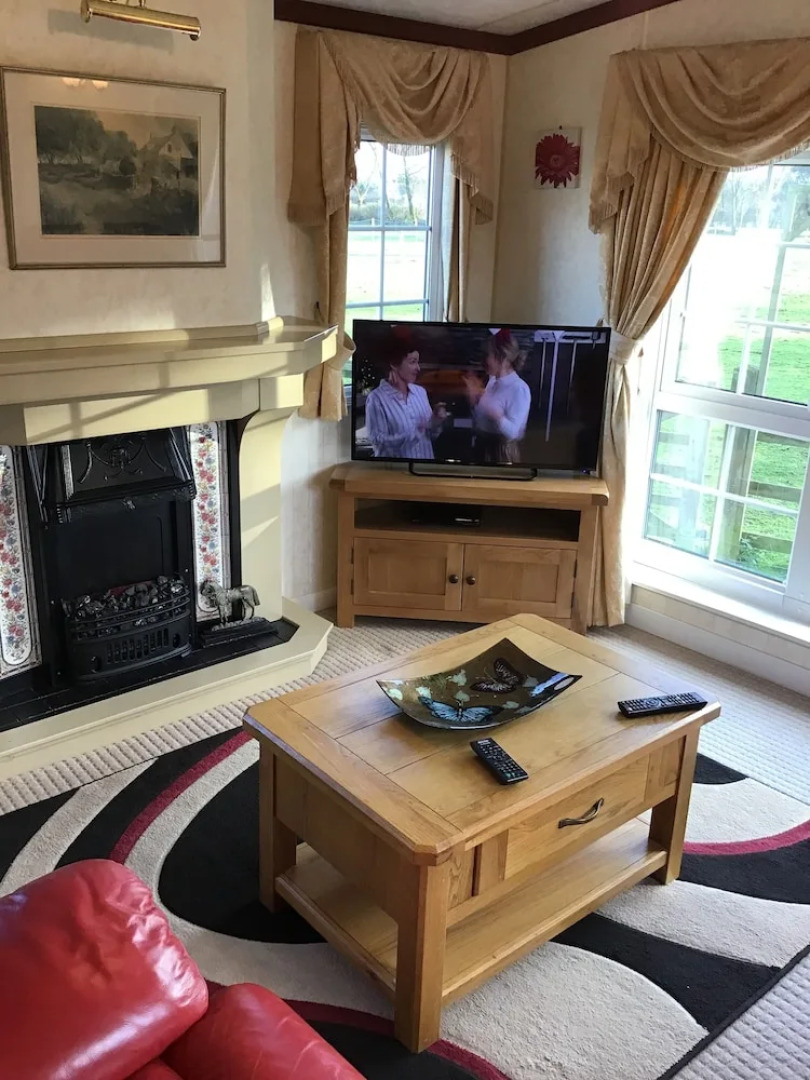 Beautiful 2-bed Chalet in Llanfairpwllgwyngyll