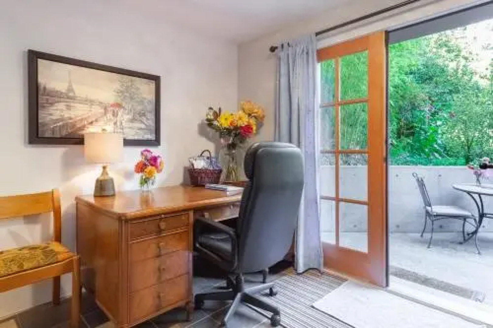 Beautiful, Quiet 3BR in Posh Kitsilano