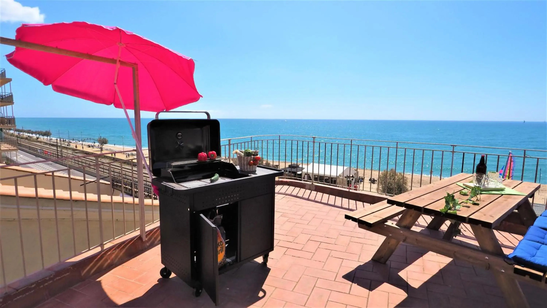 MARILU SEAVIEW & BEACH - apartment