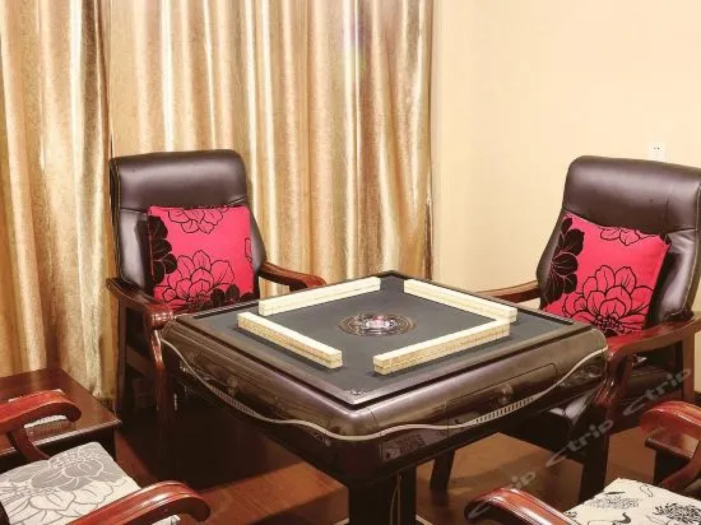 Hangzhou Wangjiajing Hotel