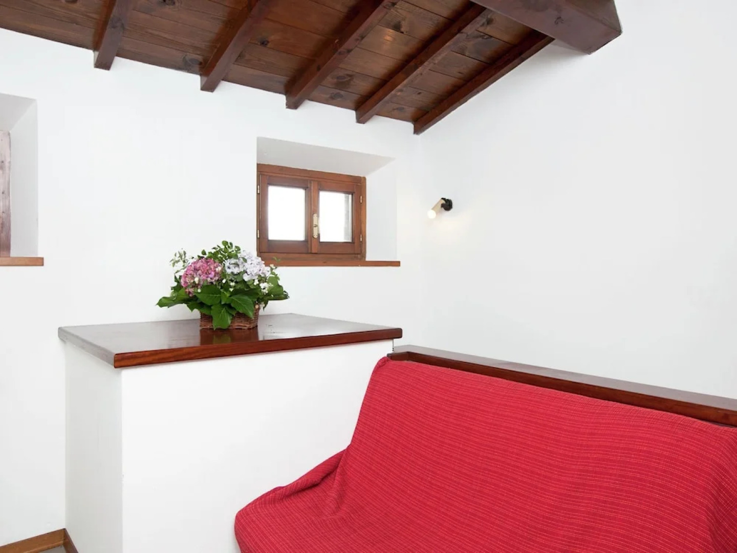 Relaxing Holiday Home With Swimming Pool,garden, Terrace,bbq