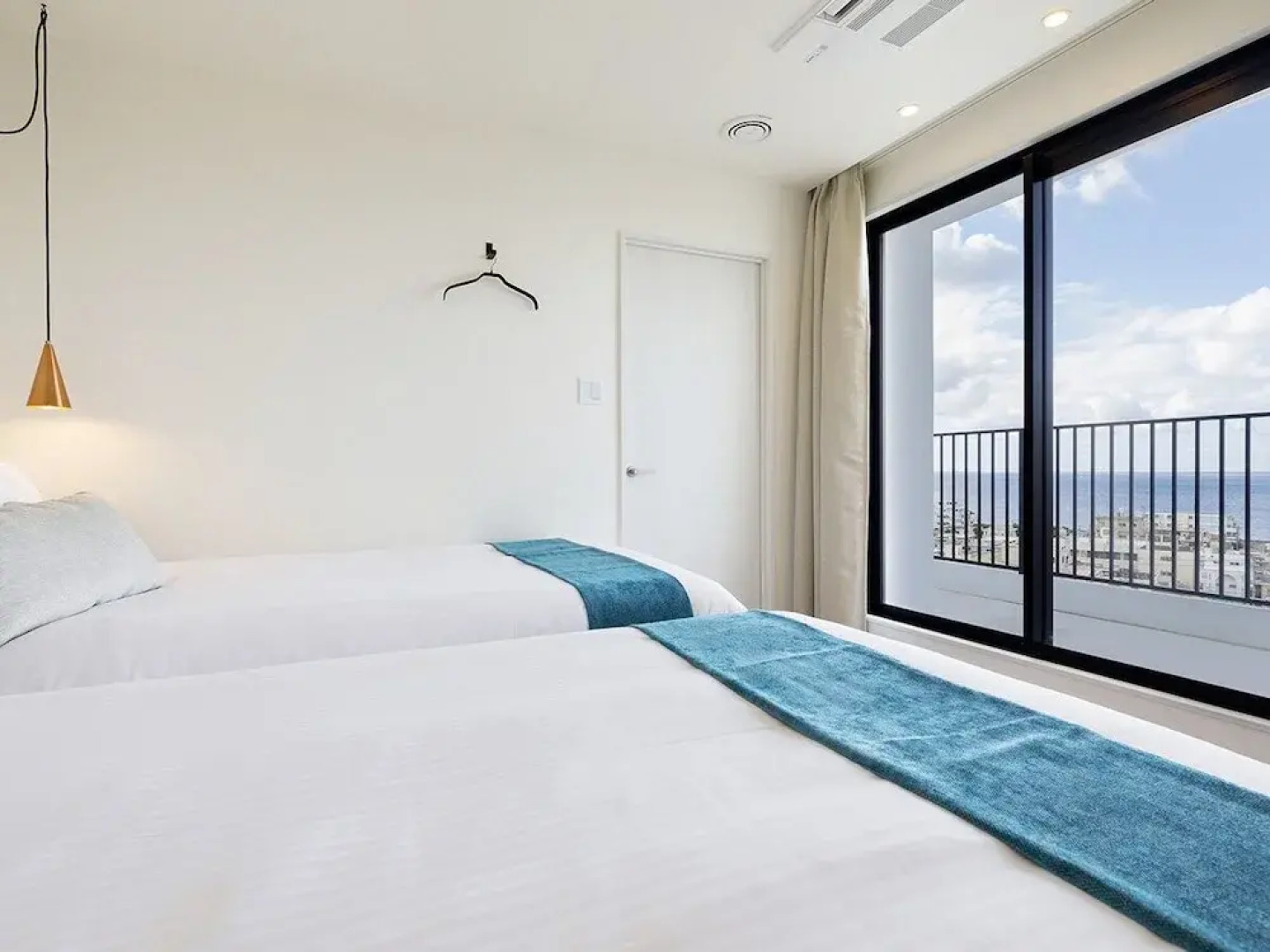 Blue Steak Wonder Chatan