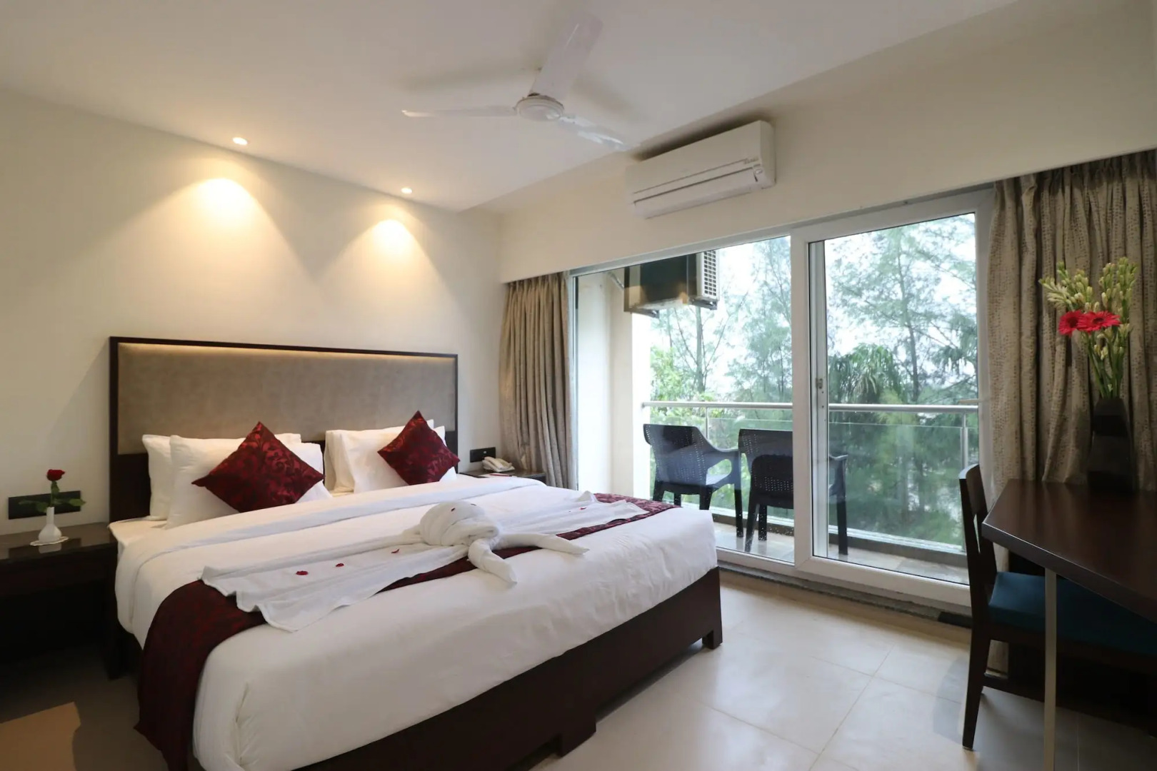 7 Apple Resort Lonavala
