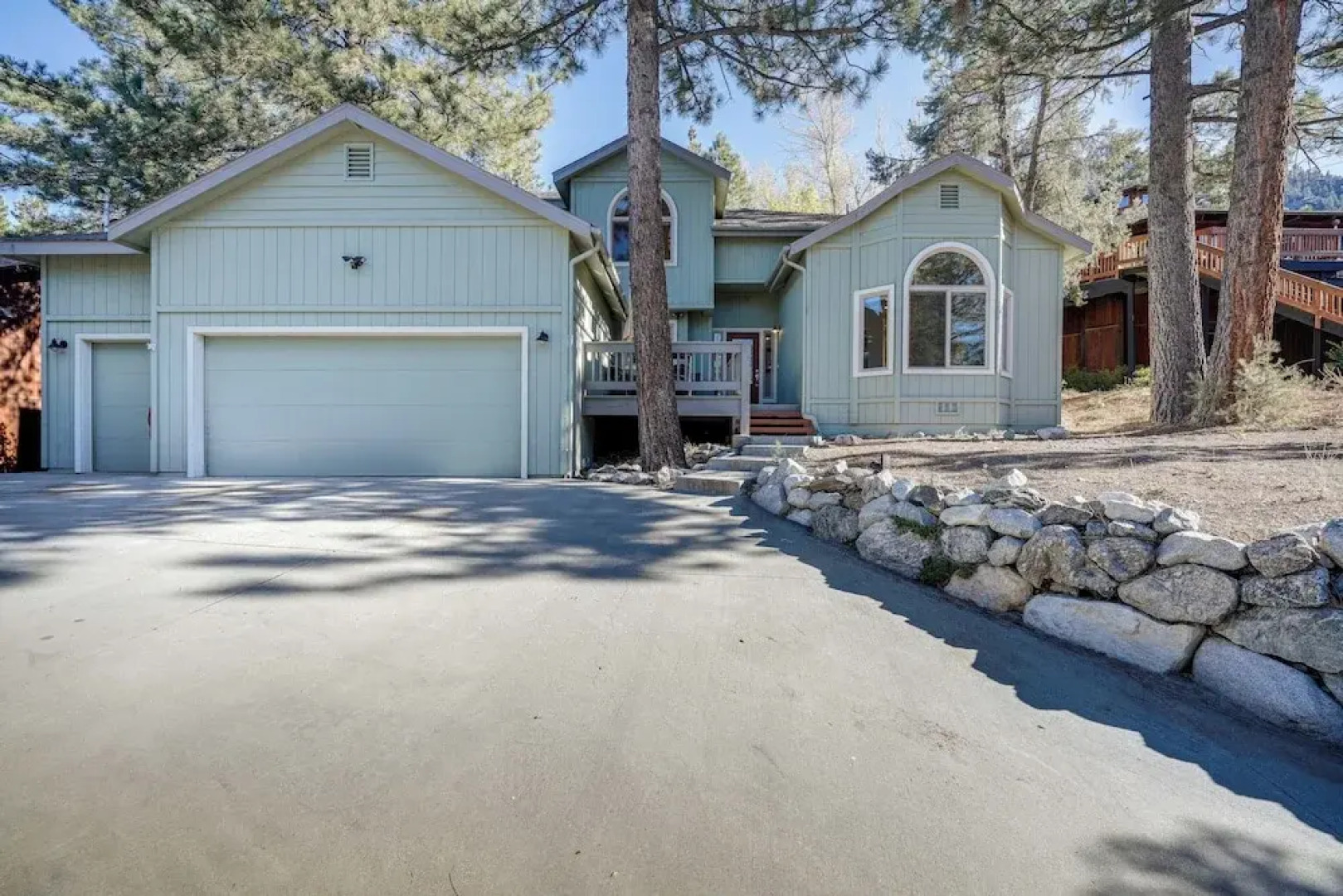 Serene Pine Mountain Club Home w/ Pool Access!