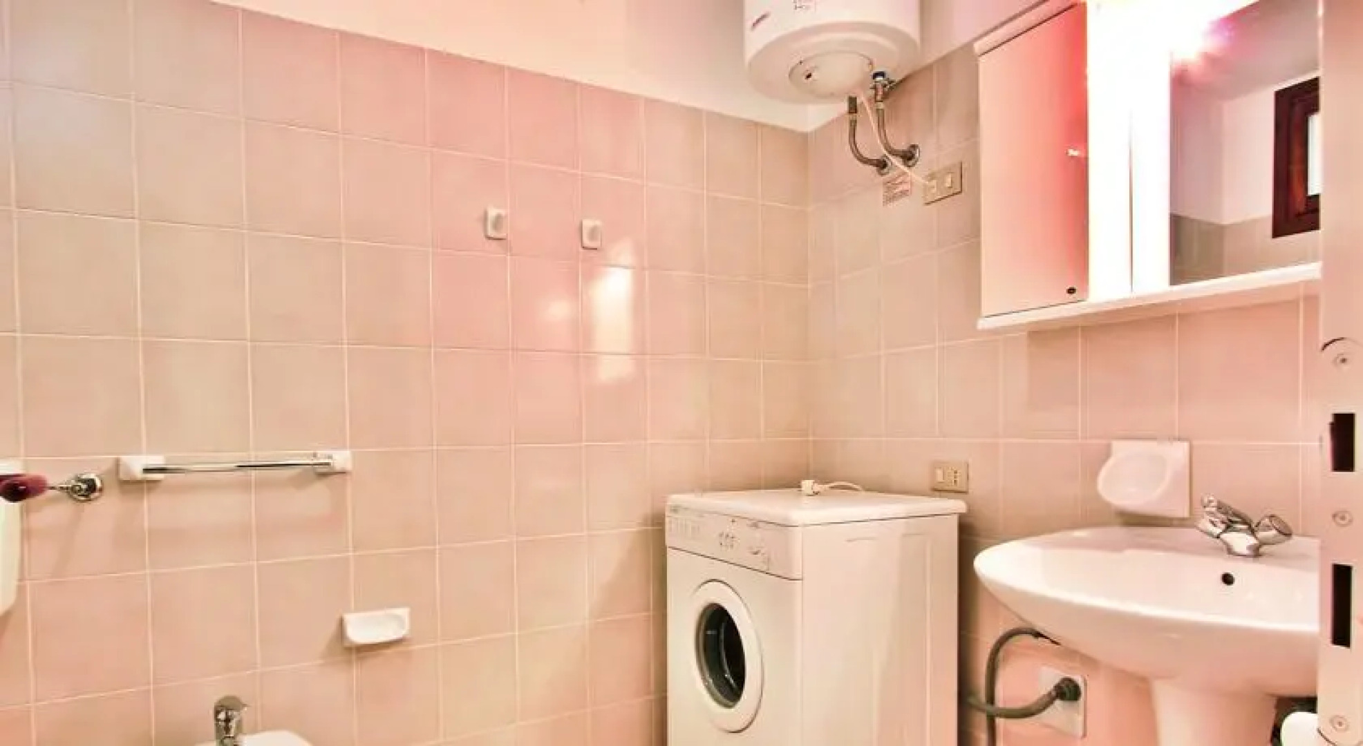 Condominio Riviera 80