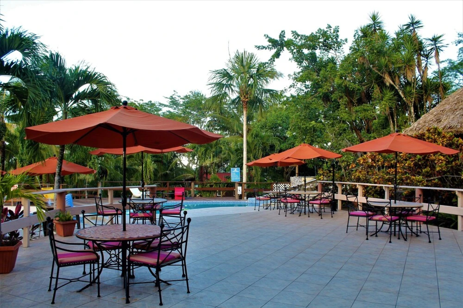The Log Cab Inn Resort