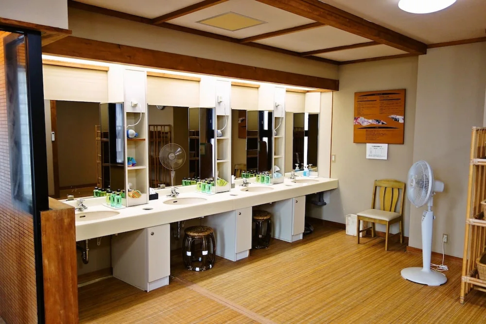 Hamasaka Onsen Totoya