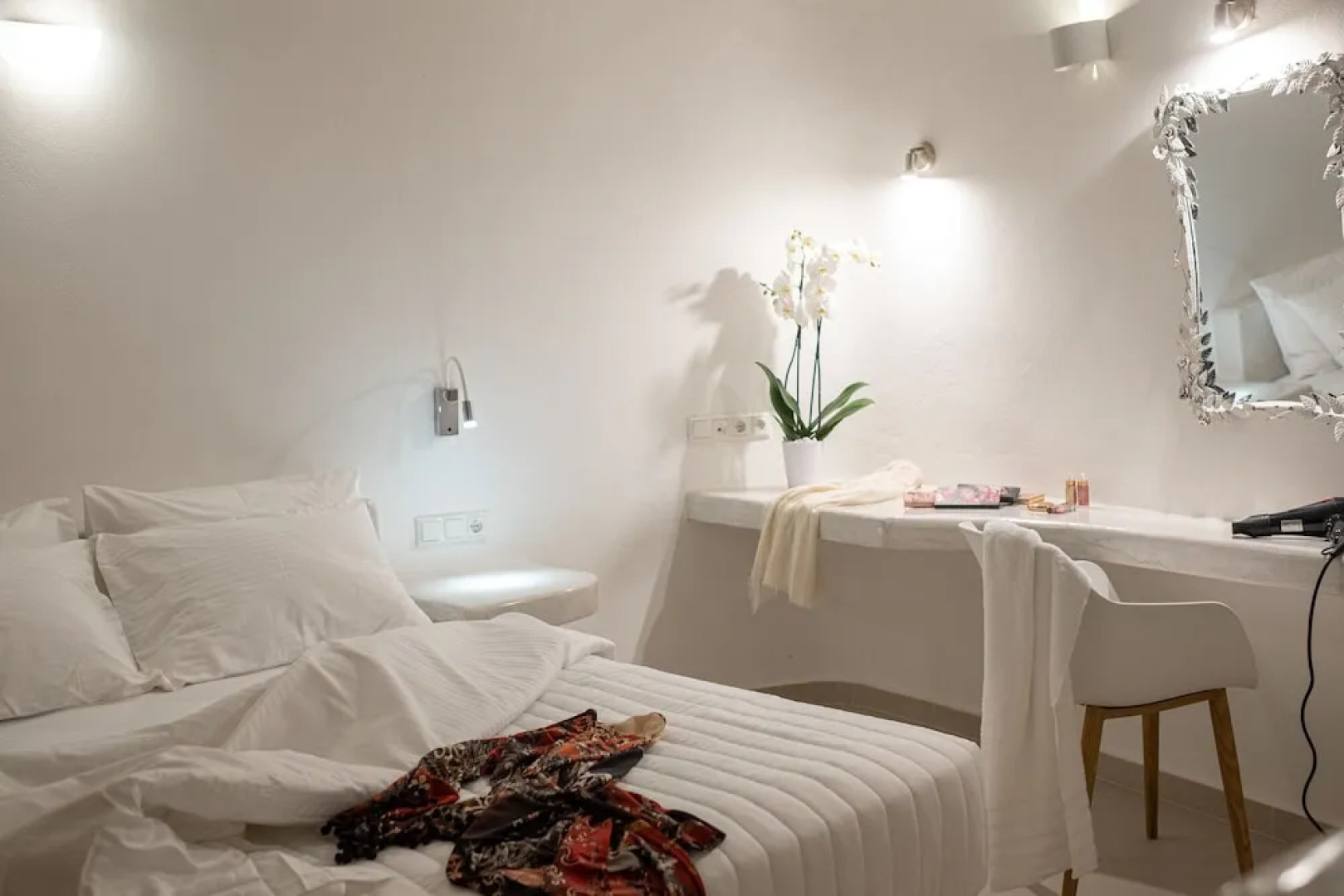 Santoterra Antigua Suites