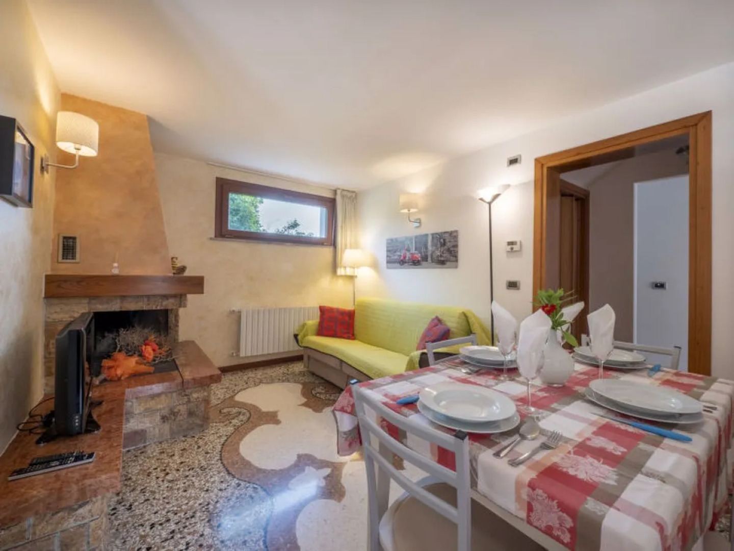 Villa Stelis (SQS100)