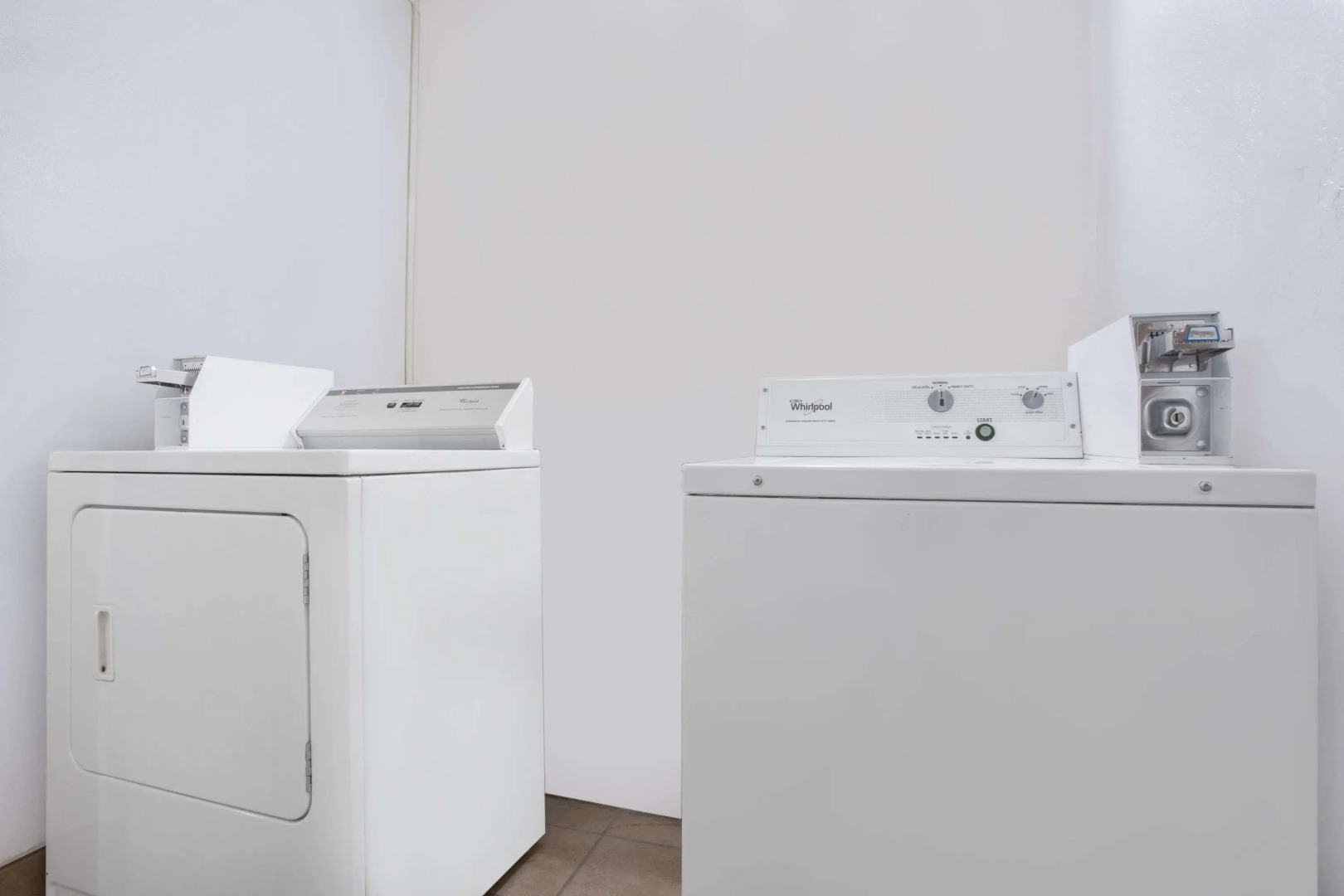 Super 8 by Wyndham Warner Robins