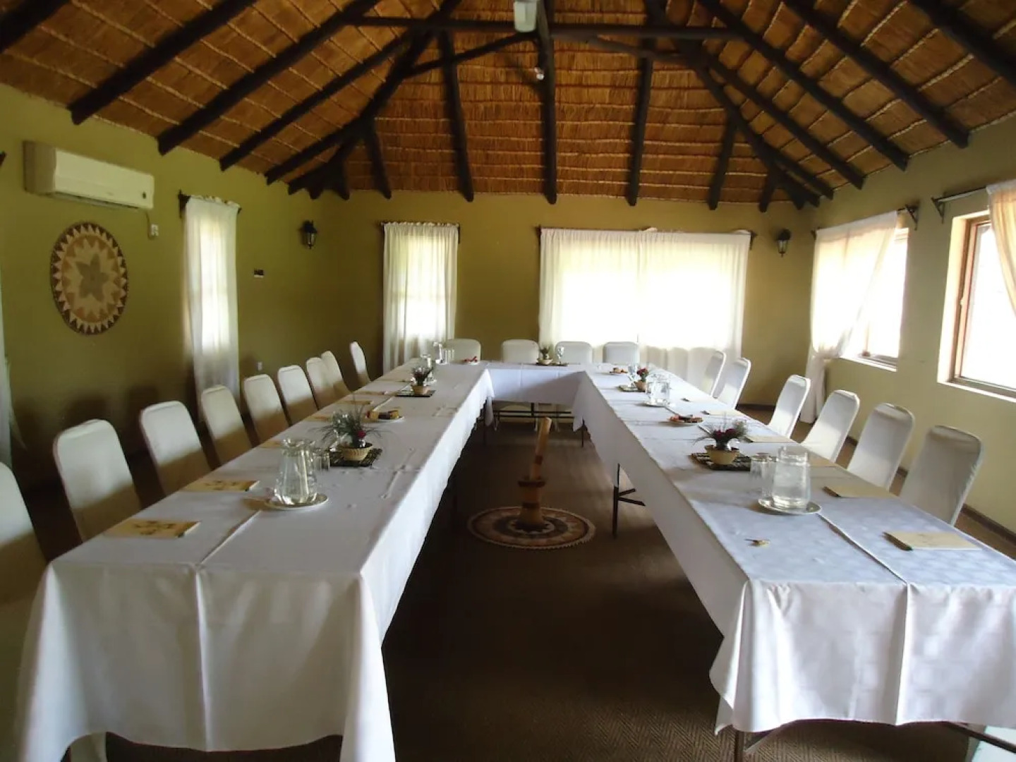 Phokoje Bush Lodge