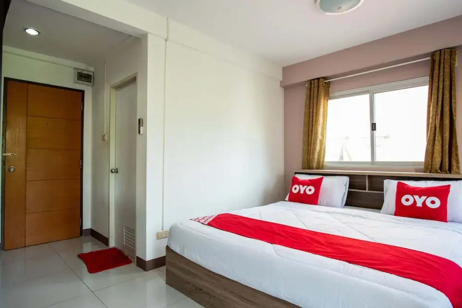 OYO 417 Nest Hotel