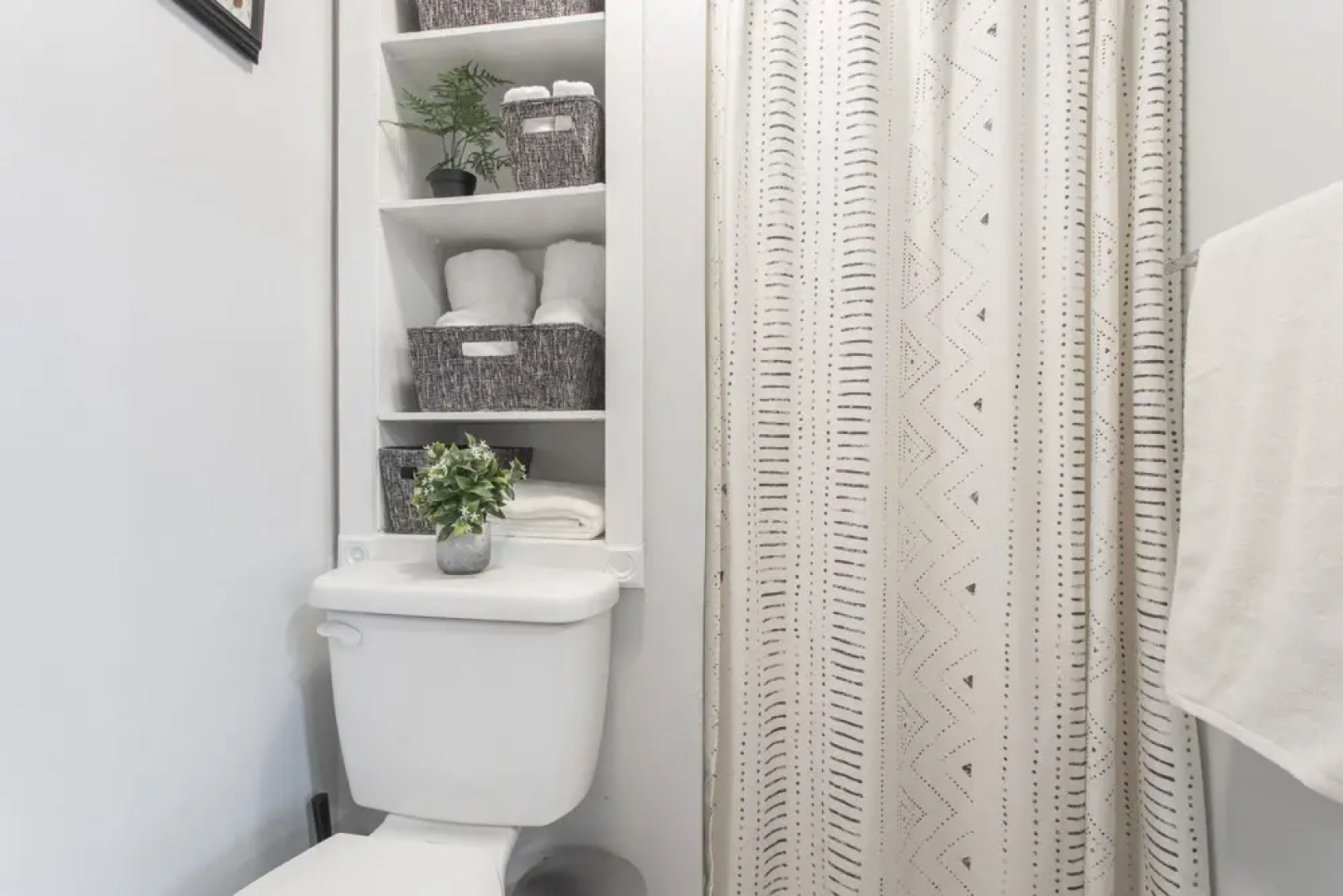 East Passyunk Trendy Apartment