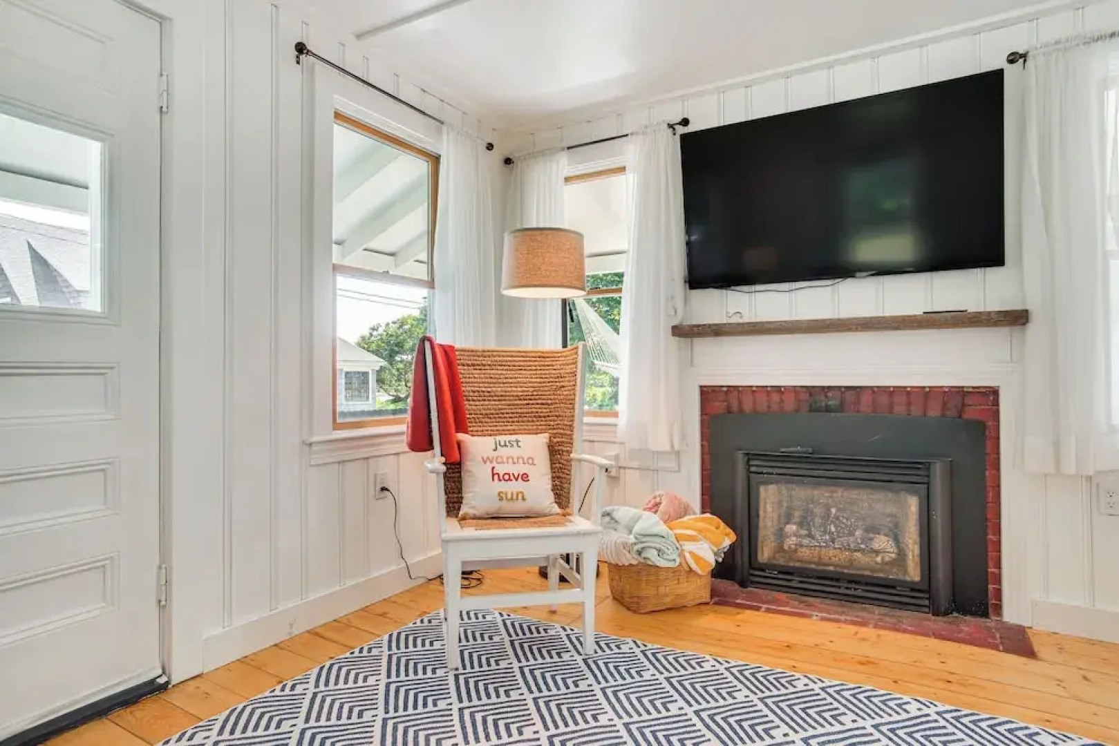 Pocasset Home w/ Kayaks & Bikes: Walk to 2 Beaches