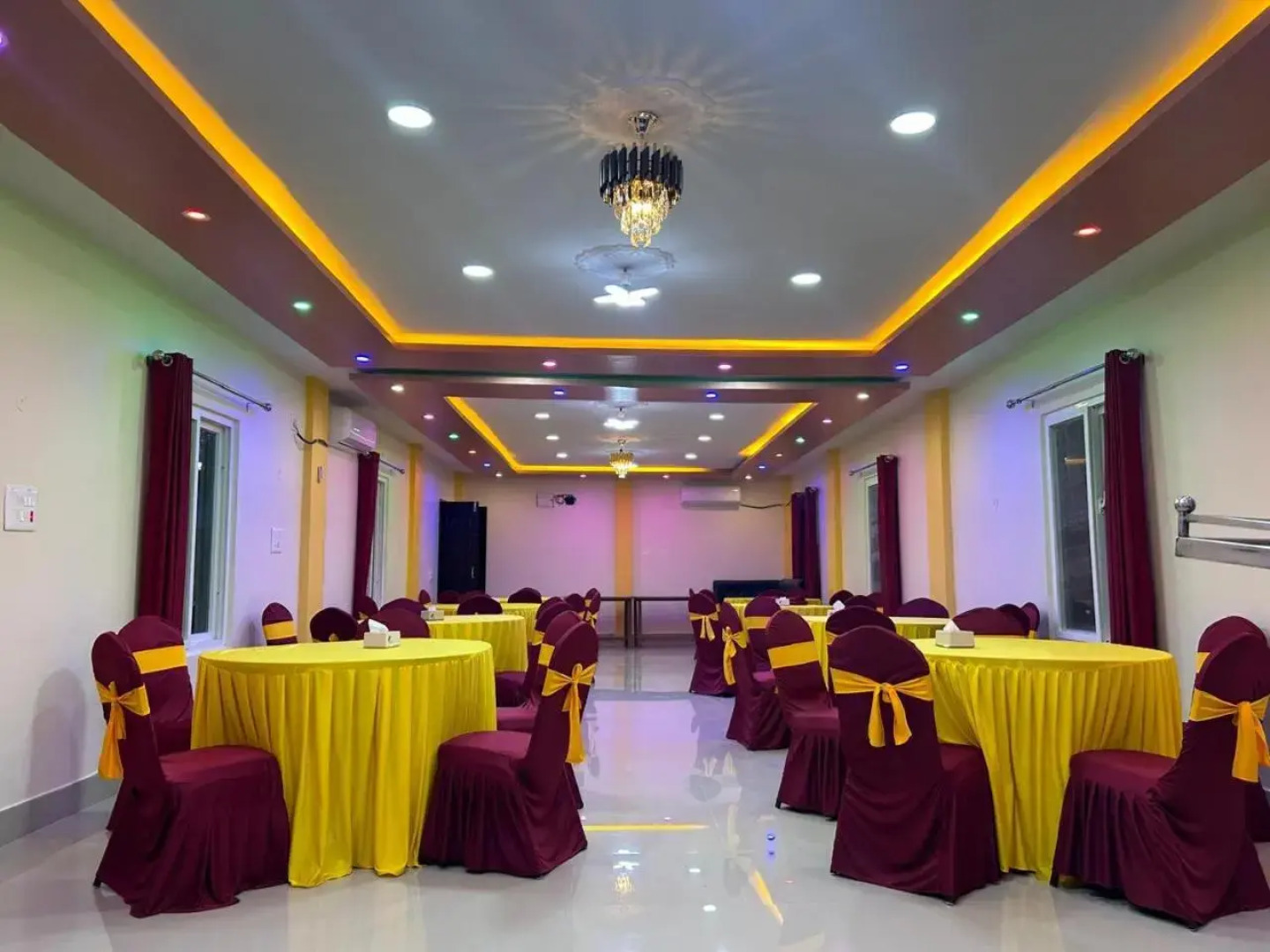 Suklaphanta Jungle Cottage