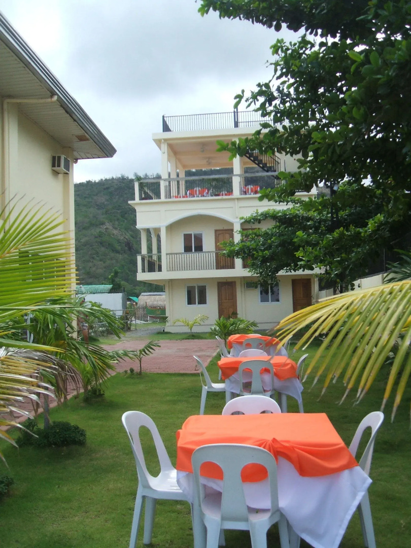 Pundaquit Luxury Resort