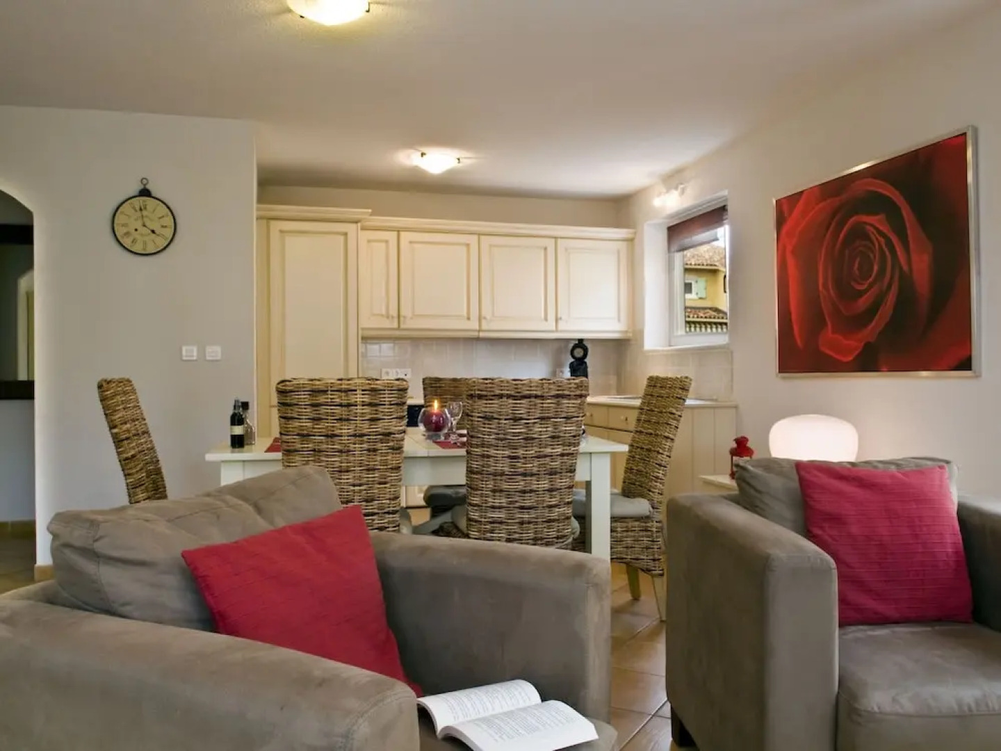 Luxurious Provencal Villa With AC, Near the Nice Vidauban