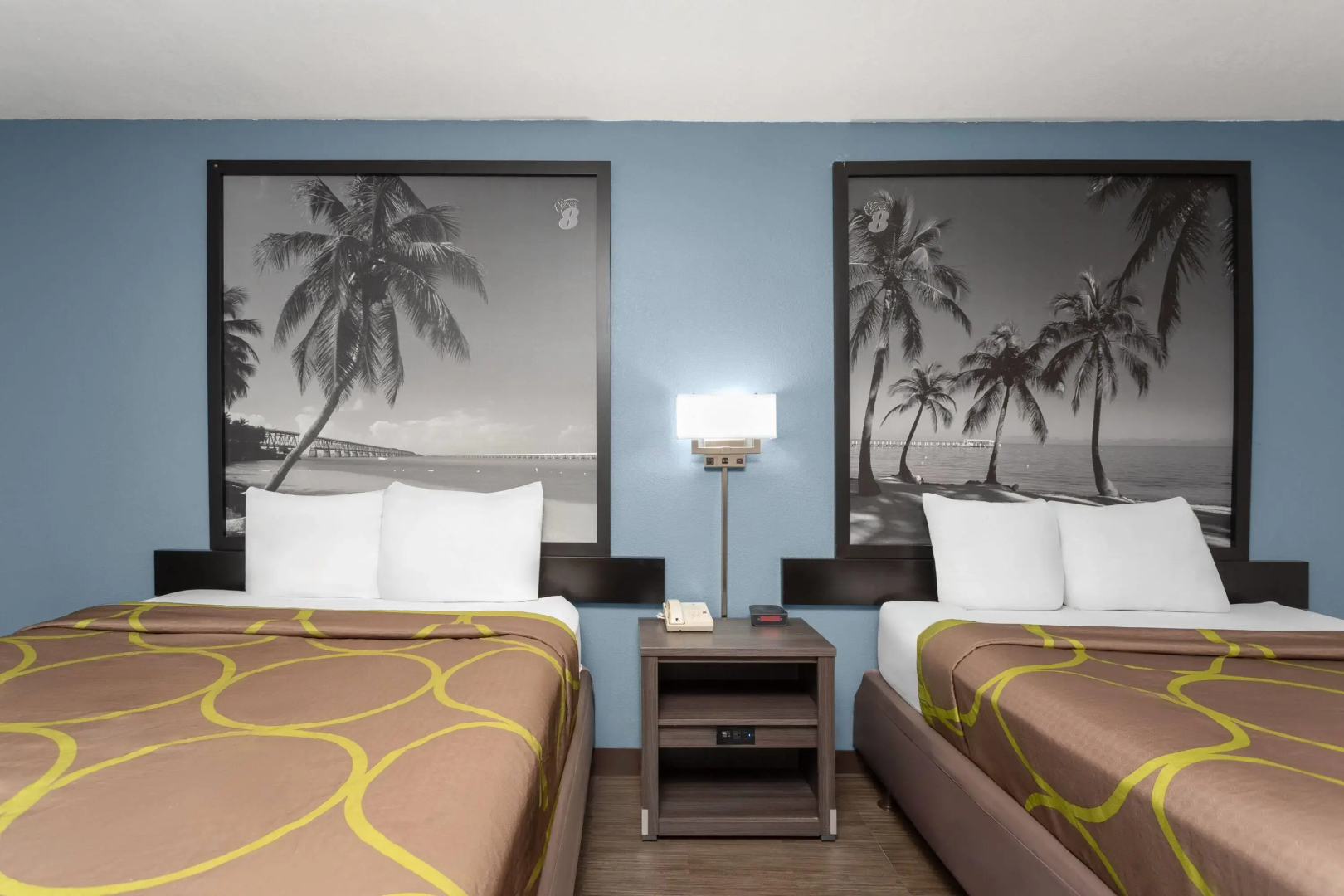 Super 8 by Wyndham Dania/Fort Lauderdale Arpt