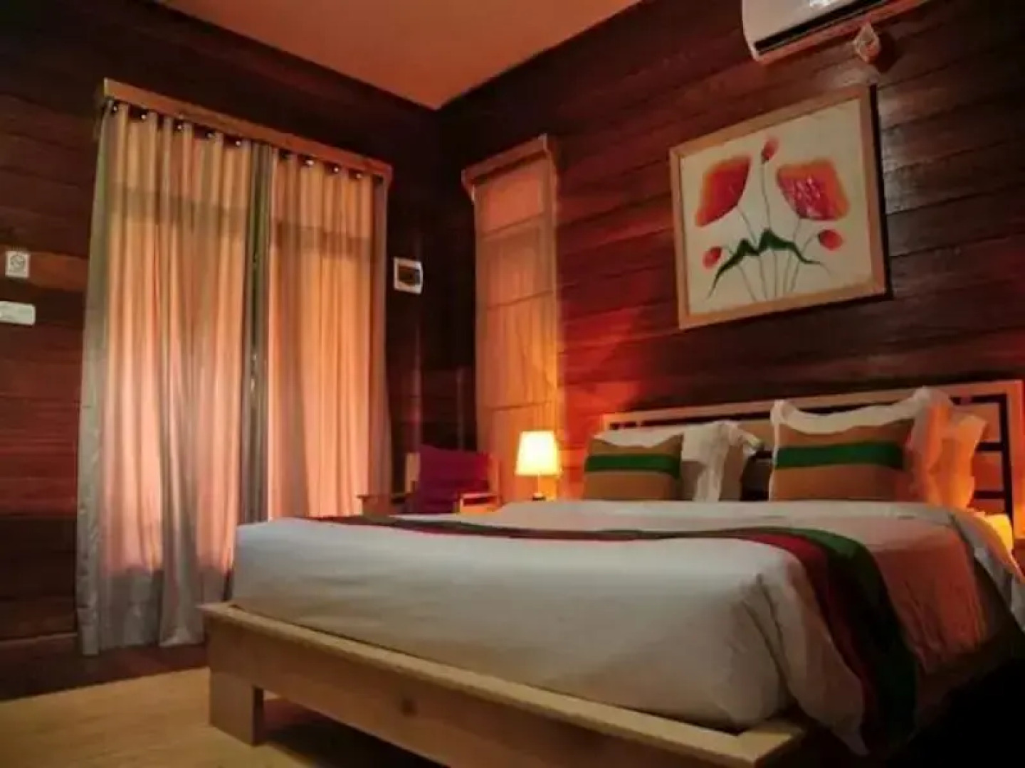 [Deact] Rumah Kedaung Guest House & Cafe