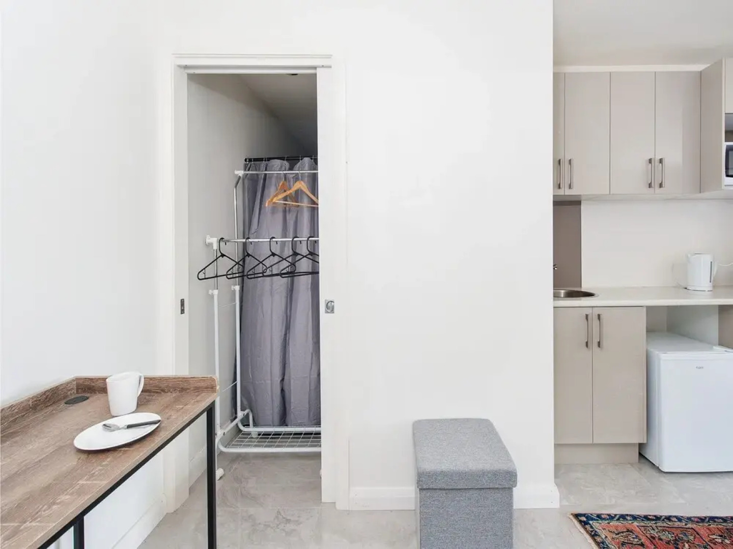 Emerald Studio Room 1 Seagrass Circuit