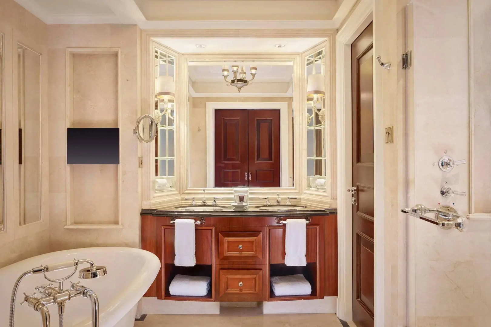 The Ritz-Carlton, Guangzhou