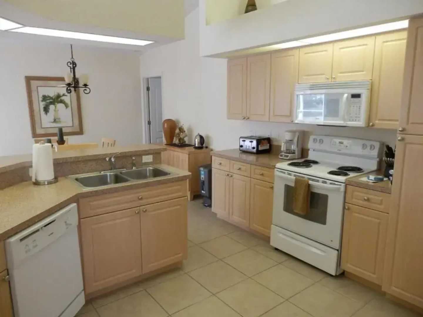 Broad Key Villa - Private Villa with heated pool and Spa - sleeps 8