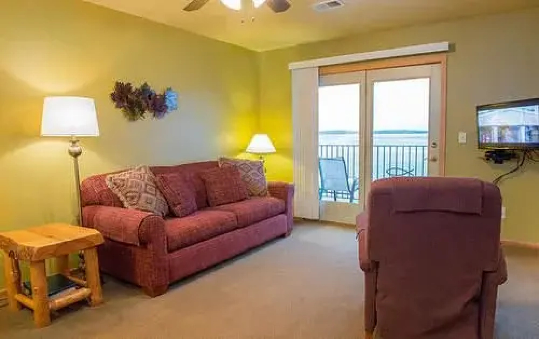 Hiawatha Beach Resort