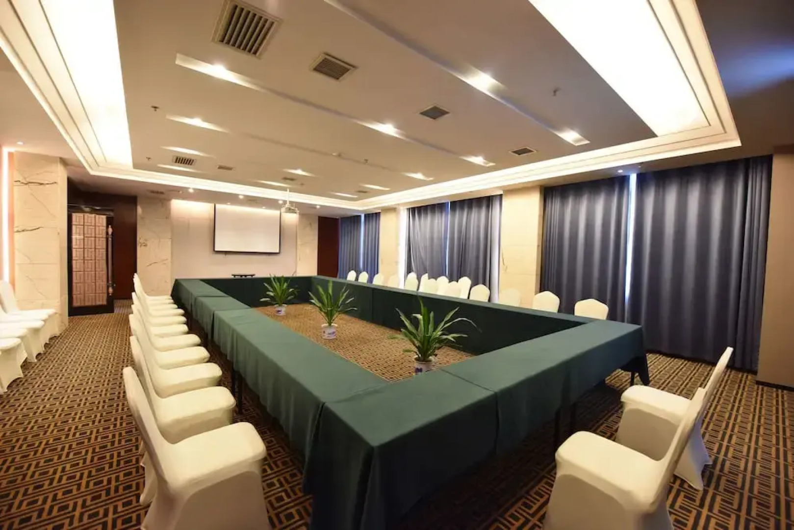 Ramada Wyndham Yingcheng