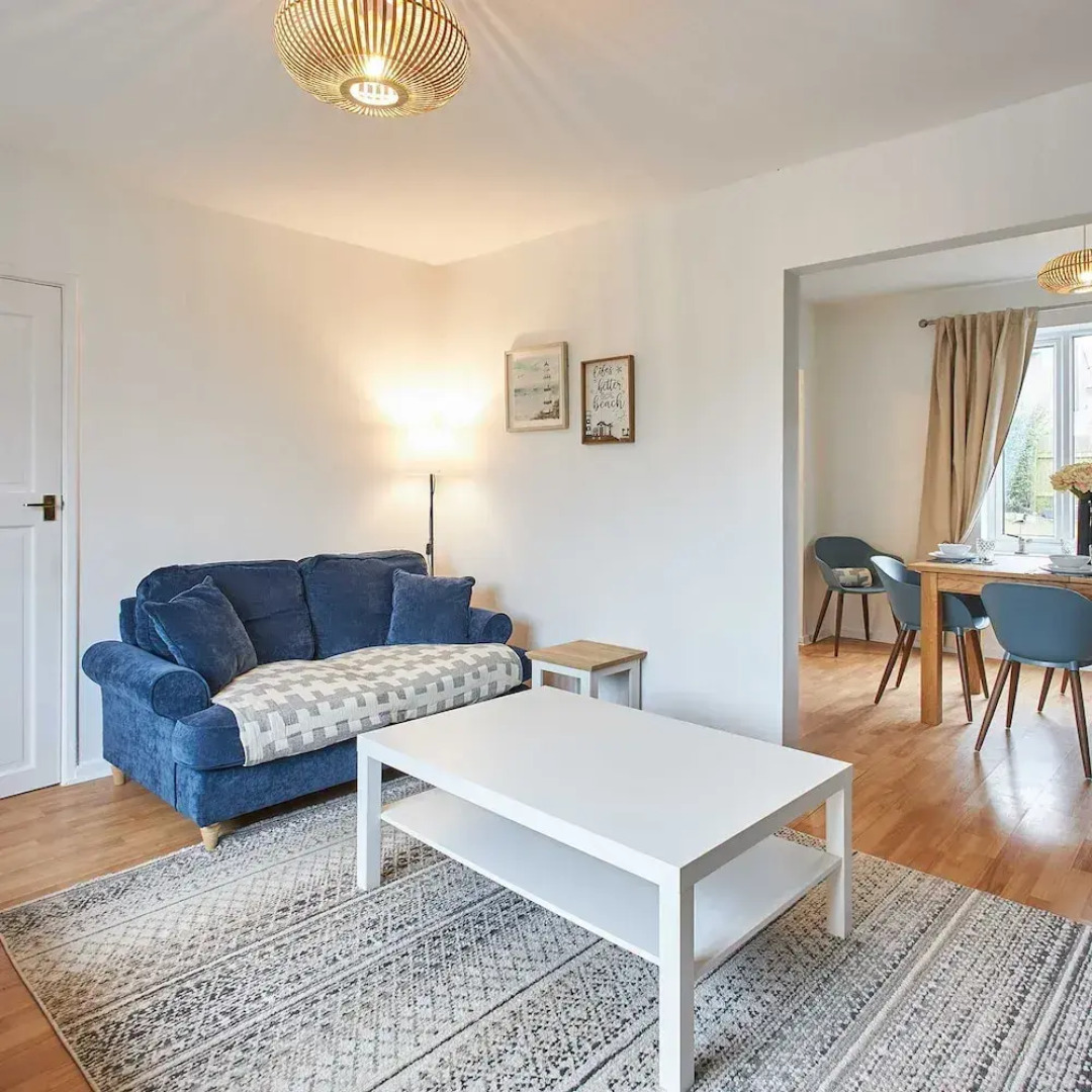 Host Stay Crab Cottage