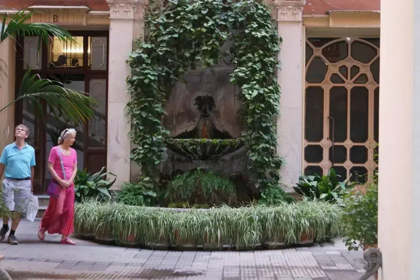 Everest Inn Rome