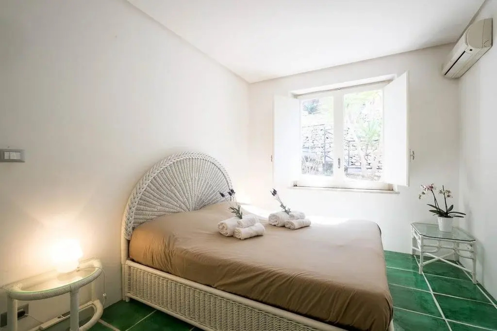 SuiteLowCost Villa Smeraldo