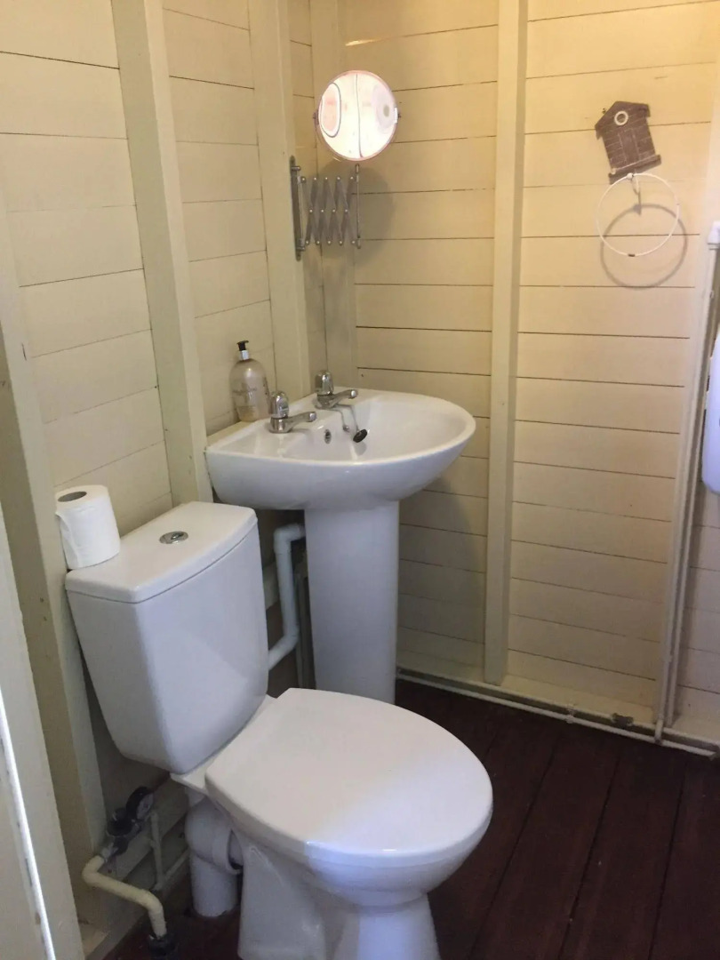 Dawn Chorus Holidays