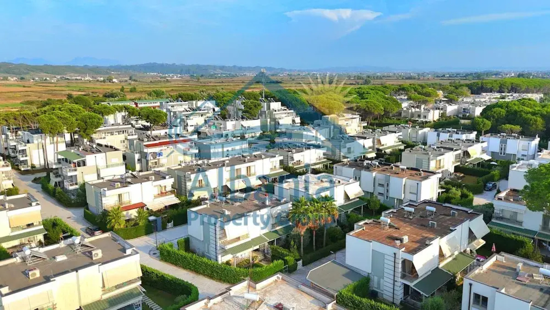 Sunny Beach Apartments 300