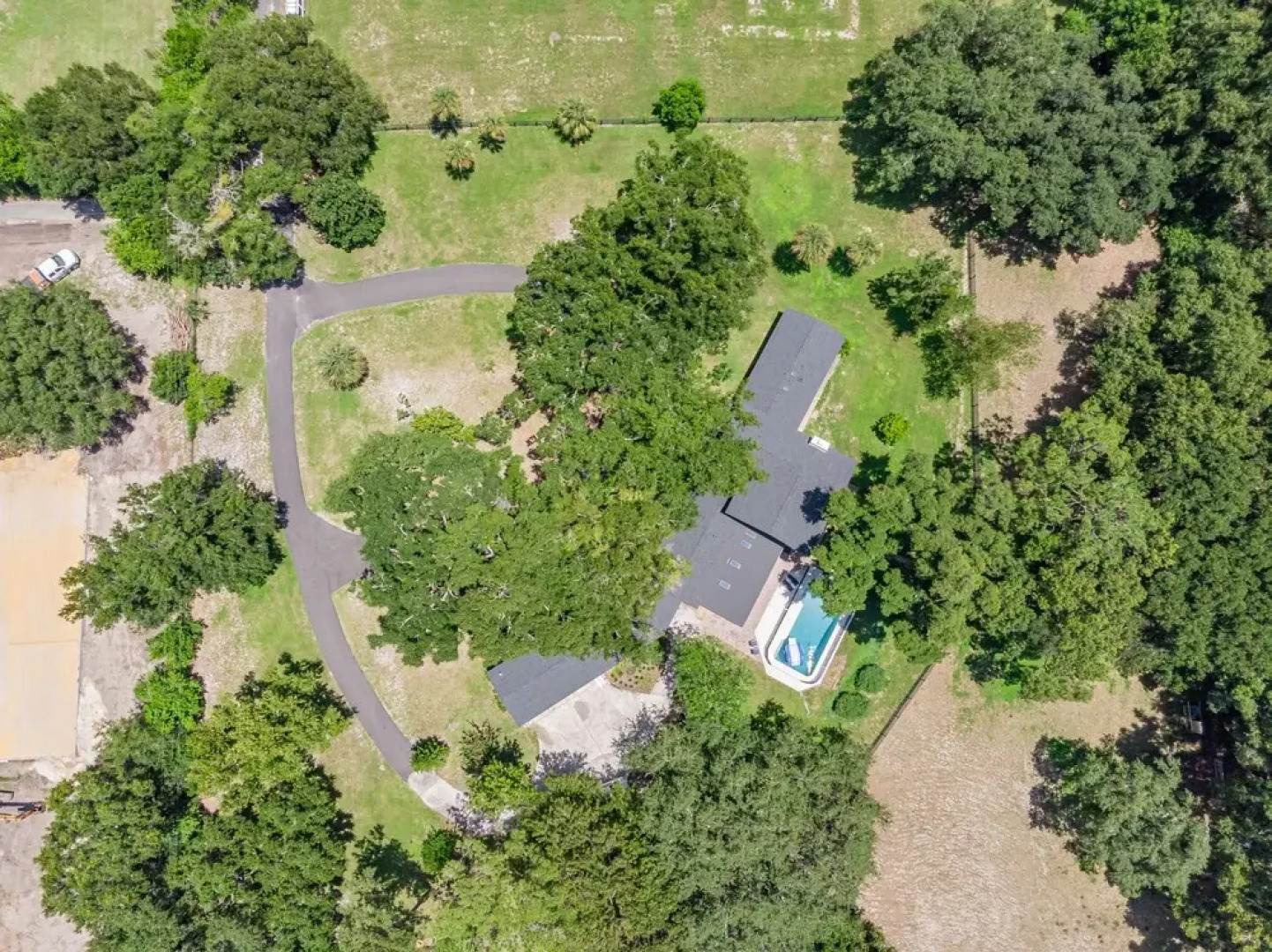 Spacious Country Estate