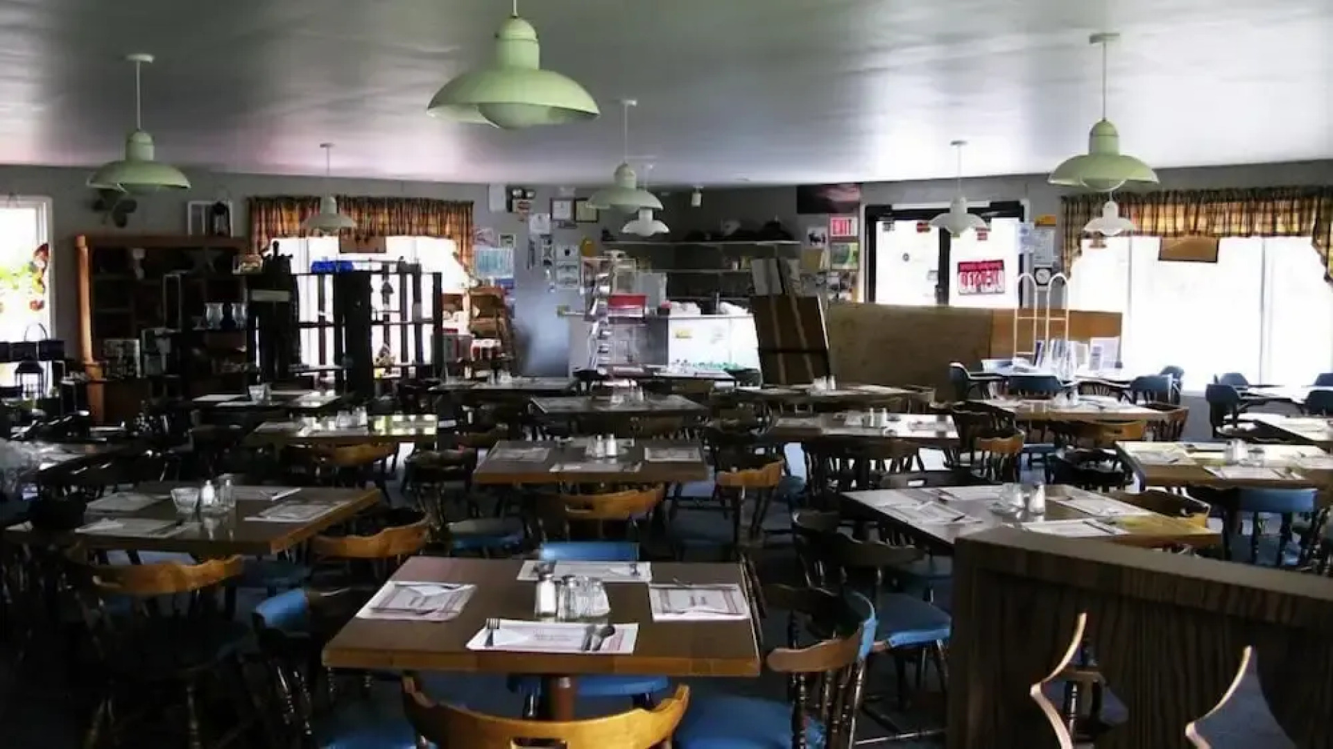 The Mountain View Motel & Cottages